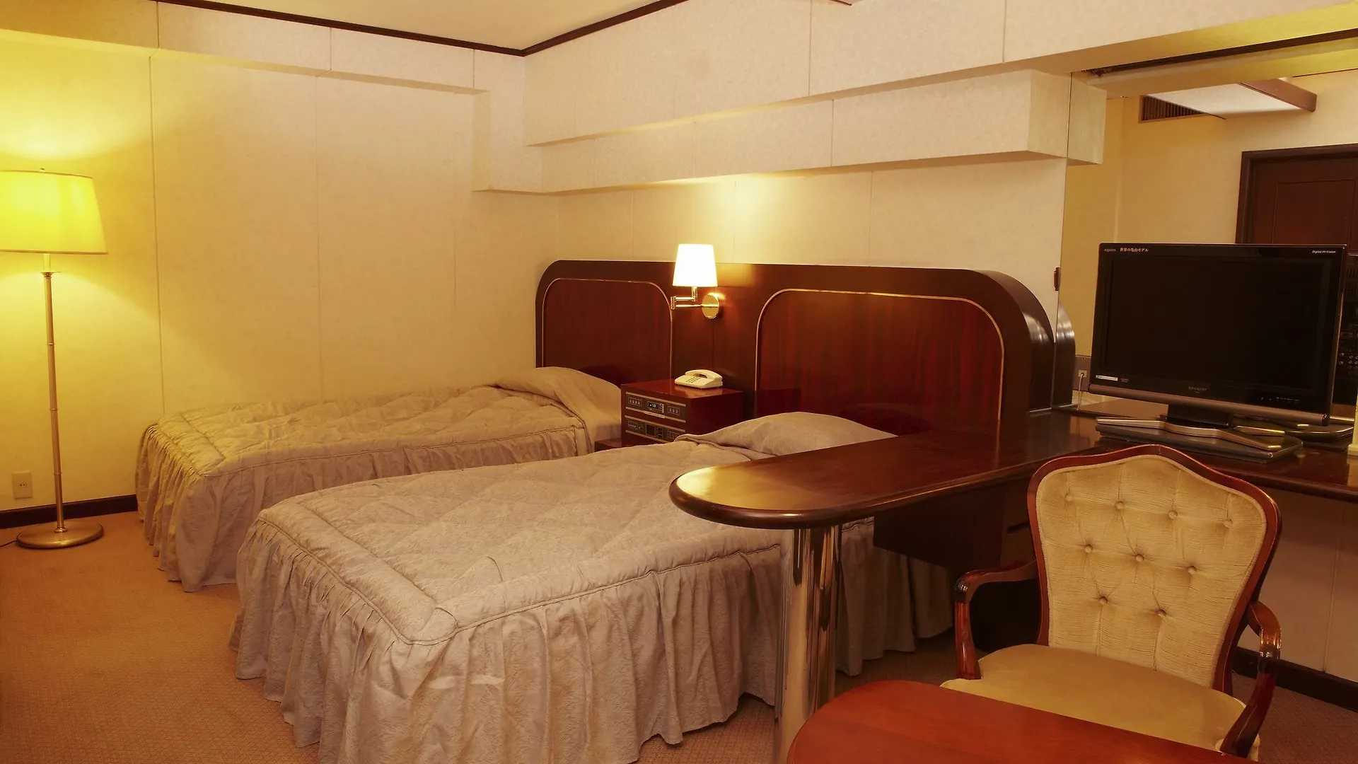 Hotel Consort Shin-Osaka  Osaka
